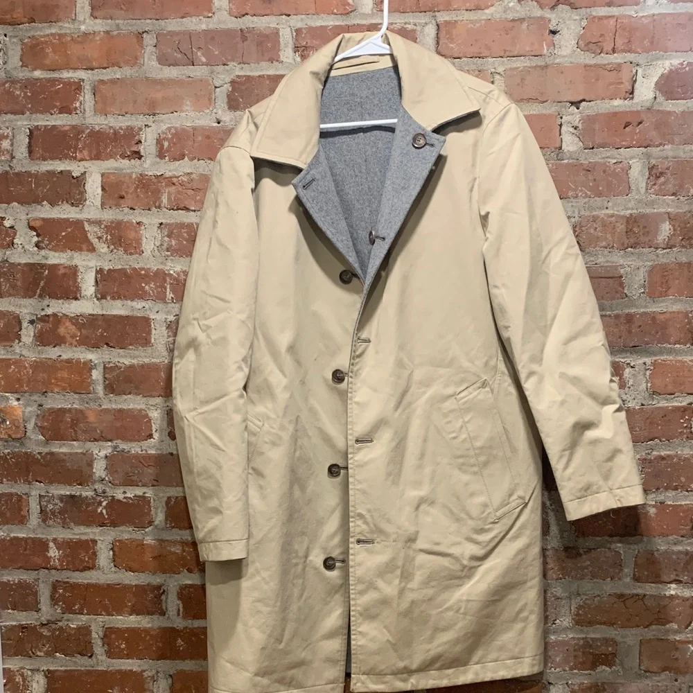 Reversible Men's Tan Overcoat - Picture 1 of 2